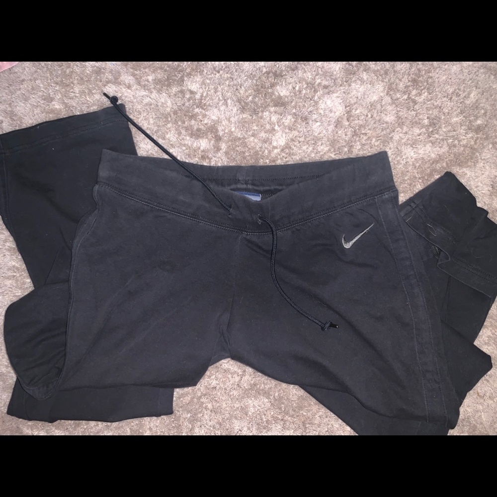 nike yoga pants